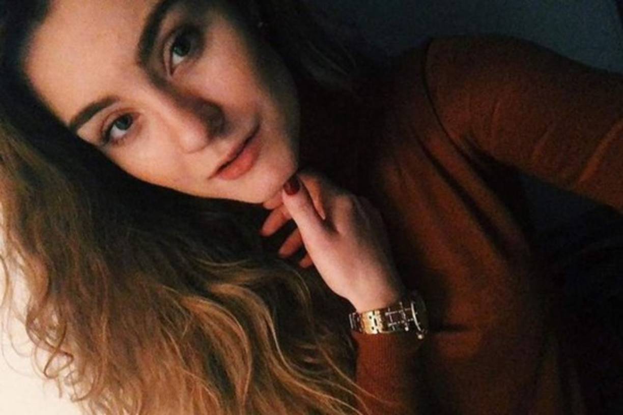 Al igual que ya ocurriera el lunes con Protasevich, hoy fue publicado un vídeo en un canal de Telegram progubernamental con una supuesta confesión de la pareja del periodista crítico con el régimen de Alexandr Lukashenko, que le fue sacada 'bajo la amenaza de tortura y el uso de la violencia', afirmó Nexta.