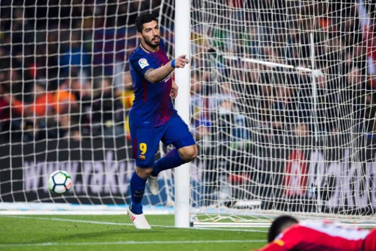 Luis Suárez fue la figura del partido con un triplete.