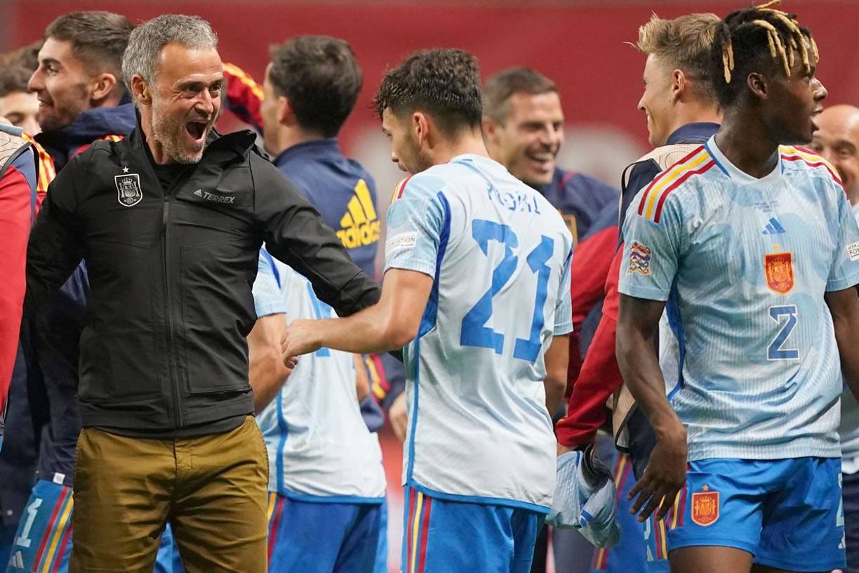 Luis Enrique celebró como uno más con sus jugadores la clasificación a la ‘Final Four‘ de la UEFA Nations League.
