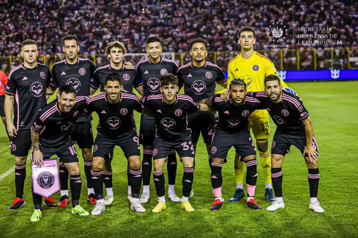El 11 titular del Inter Miami con todas sus estrellas para enfrentar a la Selección de El Salvador.