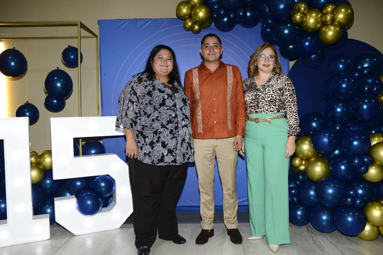 Iksa Inestroza, Wilmer Reyes y Lucía García