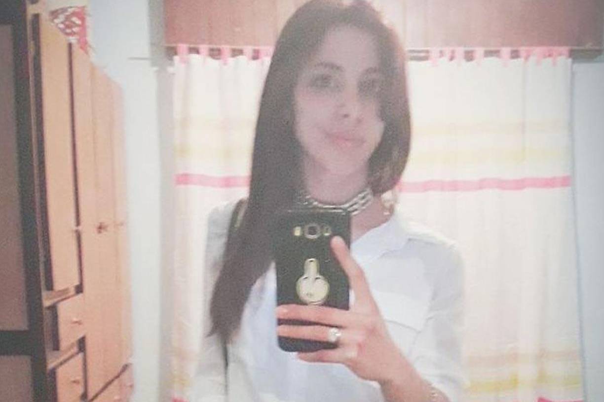  El hombre decidió ir hasta la empresa en la que trabajaba y logró ingresar a las instalaciones fuera de su horario laboral sin ser visto por nadie. 