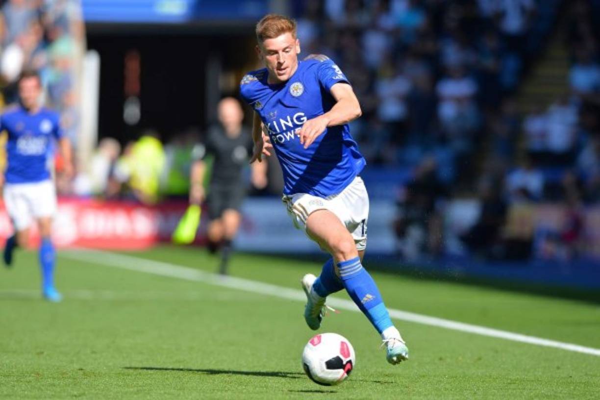 Harvey Barnes: Luego de su gran campaña con el Leicester, el joven centrocampista inglés podría llegar al Liverpool para la próxima temporada. Marcó siete goles y dio 14 asistencias en la reciente campaña.