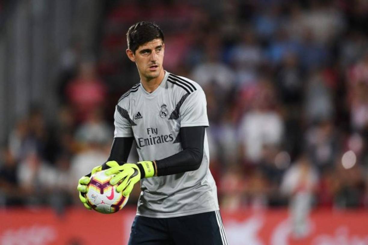 En la portería regresará el belga Thibaut Courtois en lugar del costarricense Keylor Navas.