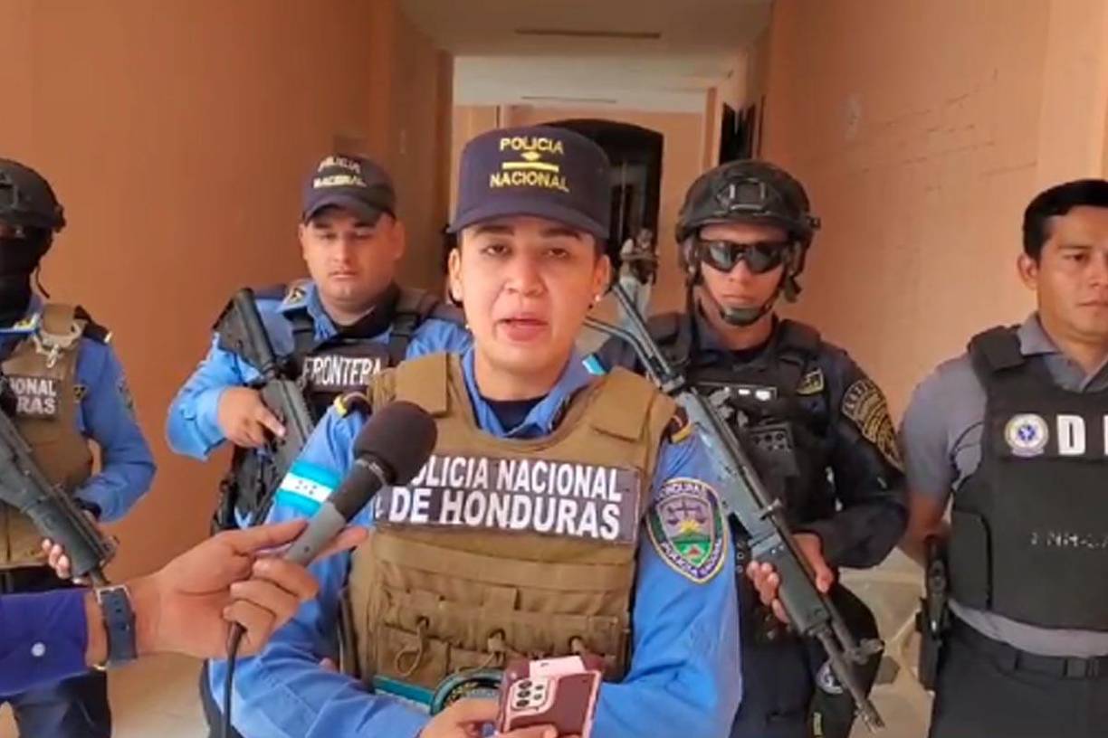 En la misma operación que condujo a la captura de Coto Barrientos, las autoridades también arrestaron a Juan Antonio Torres Varela, un nicaragüense de 29 años, quien se dedicaba al tráfico de personas y estaba encargado de facilitar la huida de Coto Barrientos hacia los Estados Unidos para evadir la justicia. 