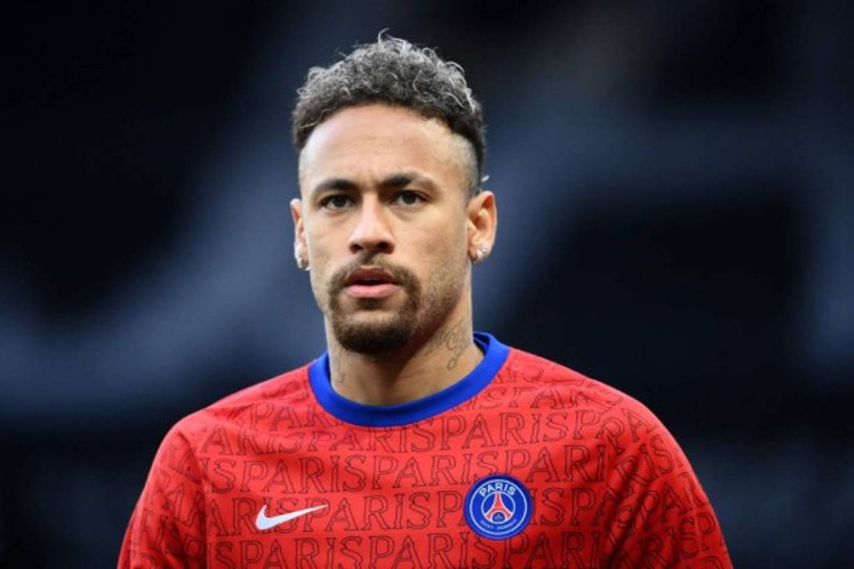 MC Kevin y Neymar eran muy amigos y es por eso que el crack del PSG le dedicó sentidas palabras en su cuenta de Instagram y cambió la imagen del perfil por la cinta negra, símbolo del luto. Foto AFP.<br/><br/>
