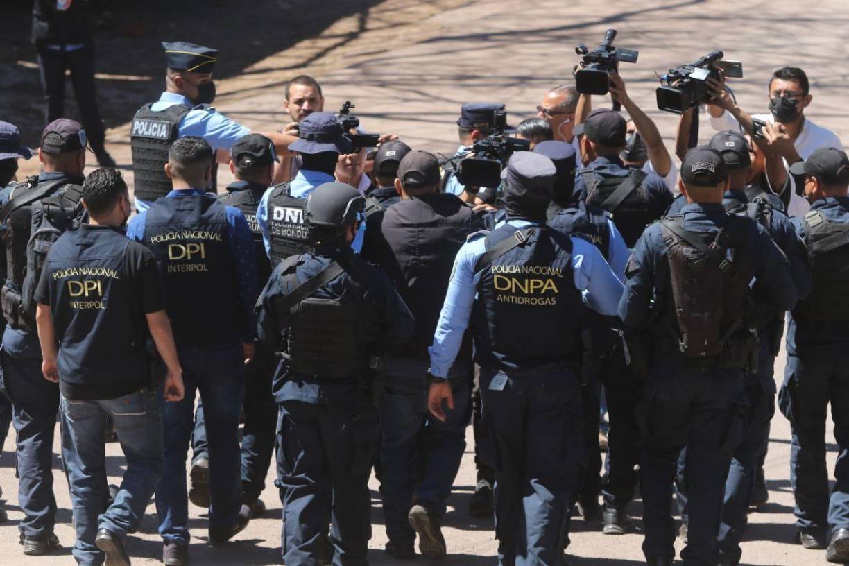 Erazo Lazo es acusado de transportar drogas con fines de tráfico internacional. En este caso, el extraditable es solicitado no por Estados Unidos, sino por Costa Rica. 