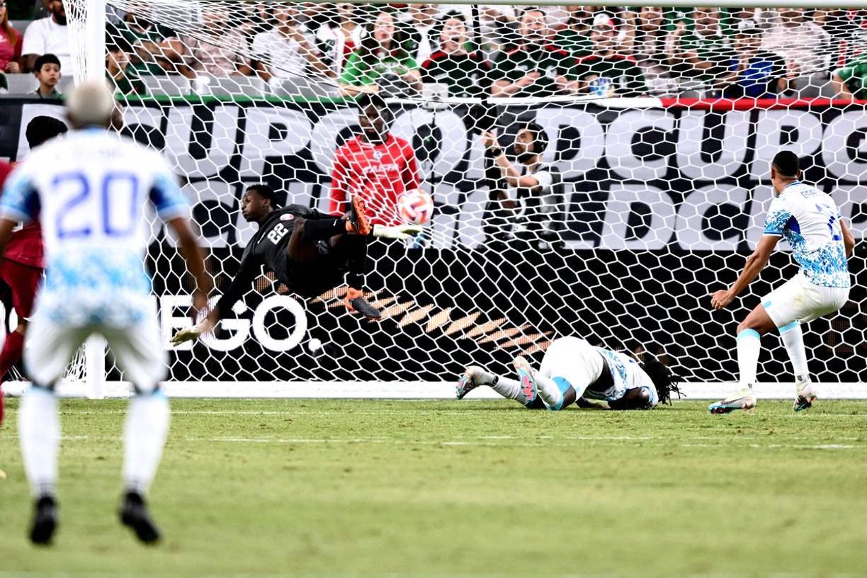 La secuencia del gol de Alberth Elis para el empate de la Selección de Honduras ante Qatar, 1-1.
