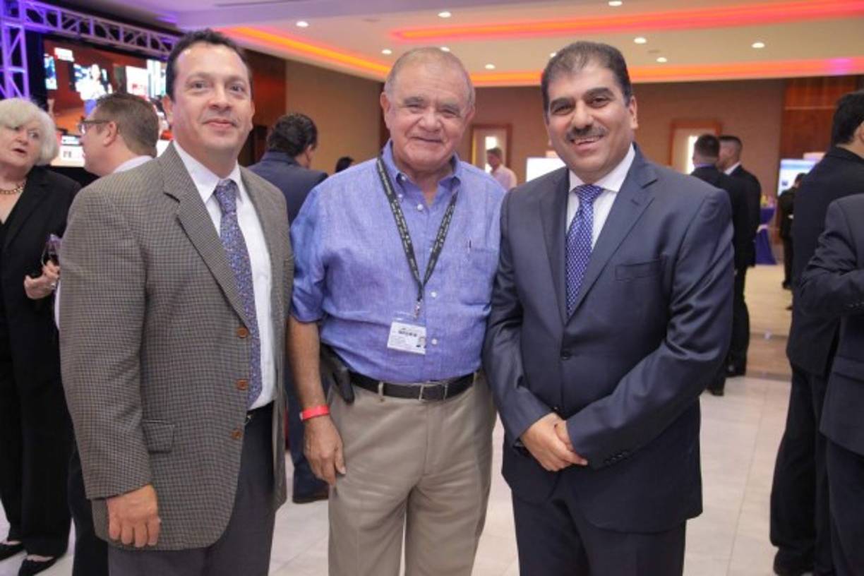 Humberto Salgado, Alberto Díaz Lobo y Jorge Faraj.