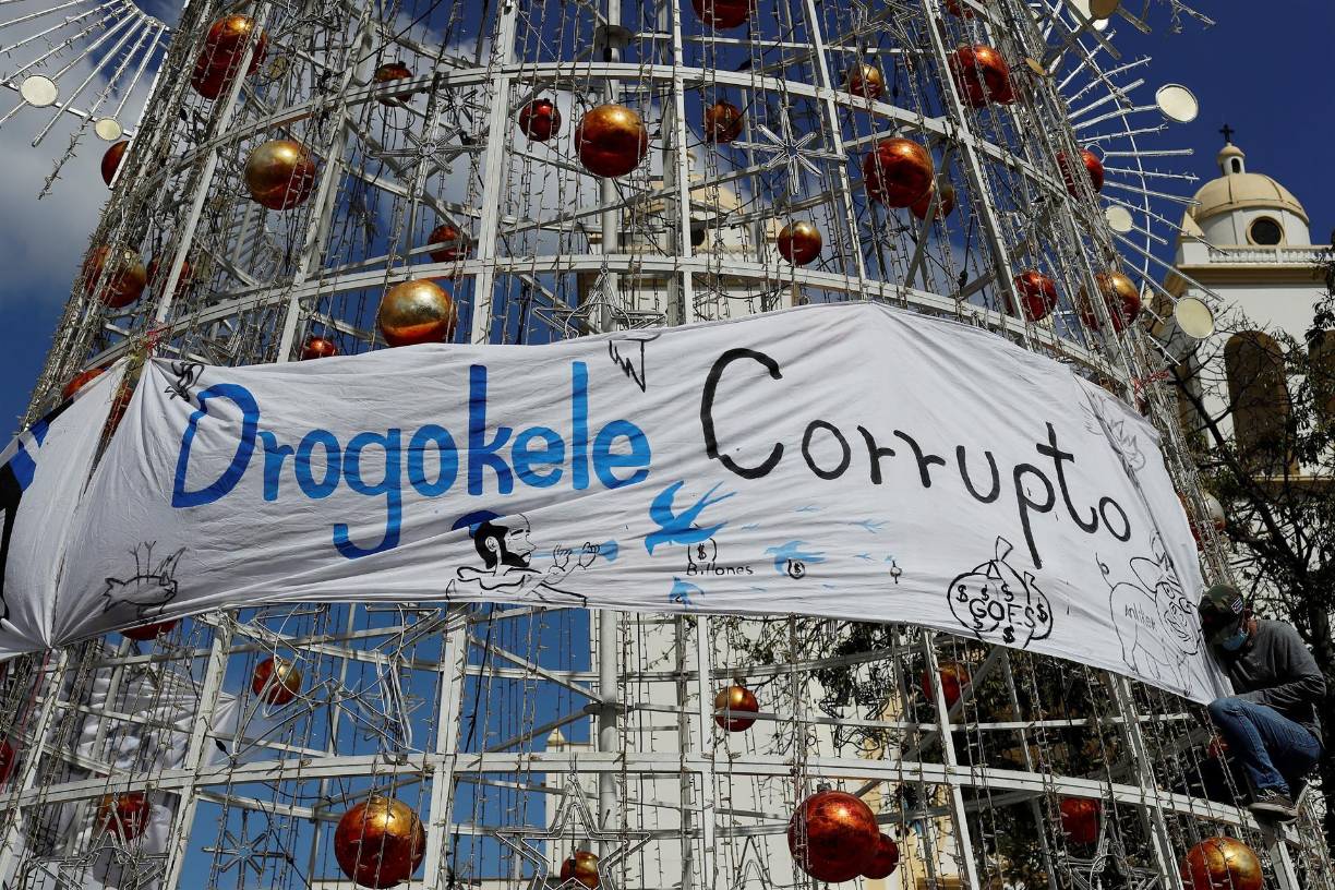 ¡Nuevamente a las calles! Salvadoreños protestan contra el Gobierno de Nayib Bukele