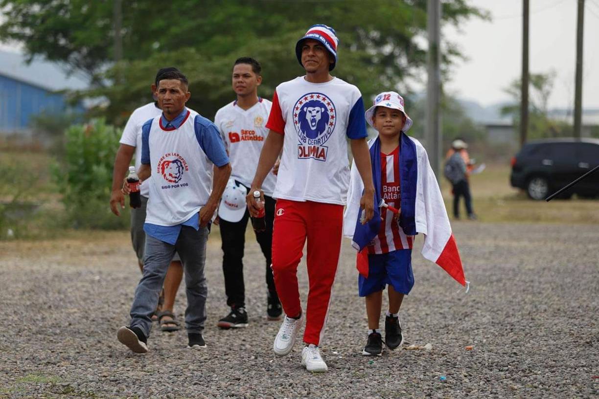 Ambiente y lindas chicas: así se vivió la jornada 17 del Clausura