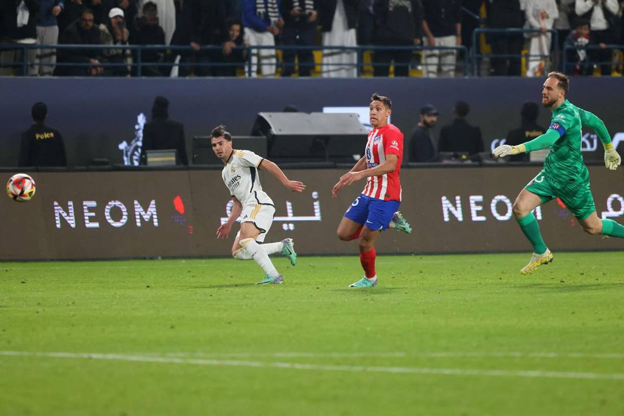 Locura del triunfo de Real Madrid, sorpresivo invitado y la razón de los abucheos a Kroos