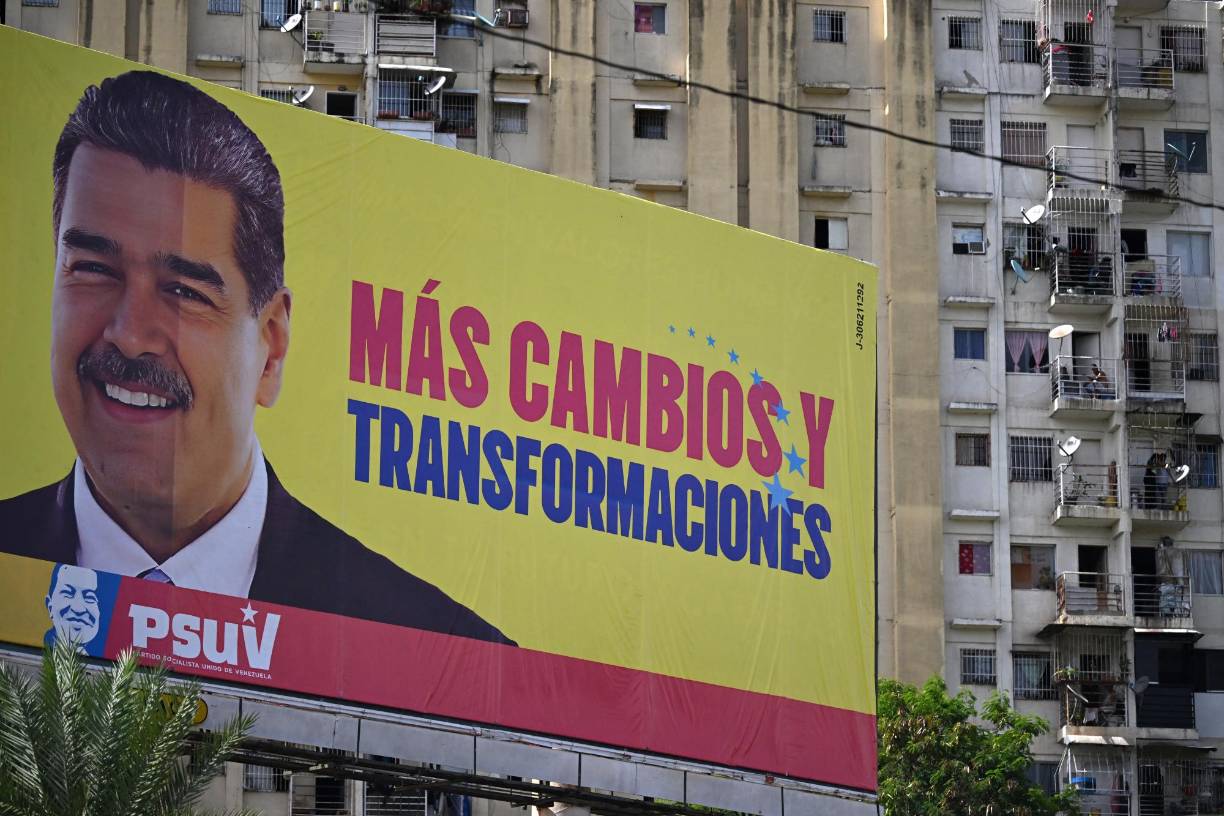 Maduro suele achacar la crisis a las sanciones impuestas en 2019 por Estados Unidos al cuestionar su primera reelección un año antes.