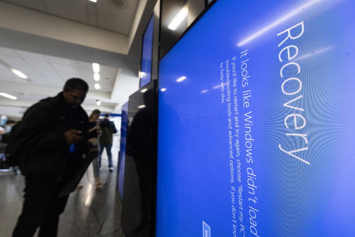 Las principales aerolíneas estadounidenses, entre ellas Delta, United y American Airlines, retomaron sus actividades.