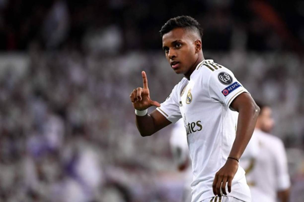 Rodrygo Goes celebrando su primer gol del partido frente al Galatasaray.