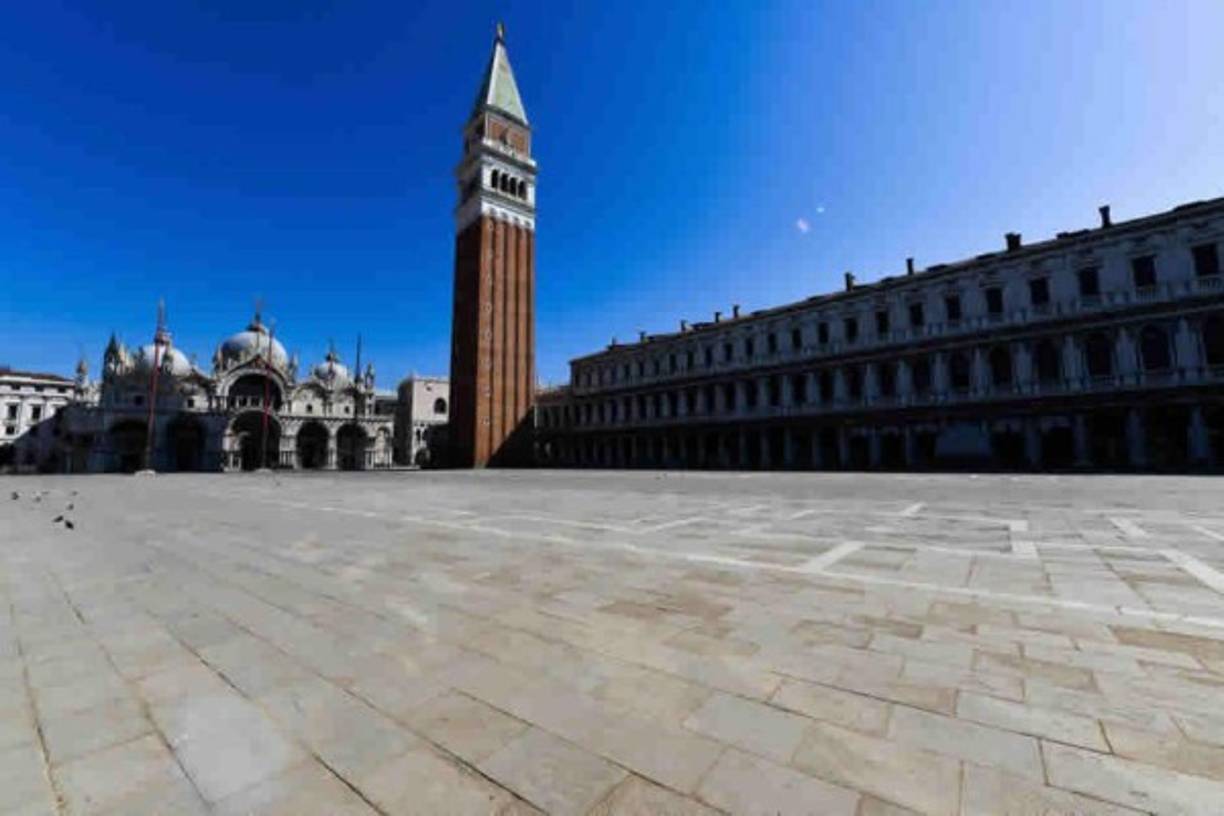 SUSPENSIÒN DE PAGOS. Italia congeló los pagos de hipotecas hasta 18 meses por la crisis del coronavirus, una medida impuesta desde el miércoles pasado por el Gobierno. Tendrán derecho a la suspensión de las hipotecas solamente quienes se hayan quedado sin empleo o hayan sido despedidos temporalmente de sus empresas. Igualmente, recibirán la ayuda quienes tengan una reducción de sus horarios de trabajo durante al menos 30 días.