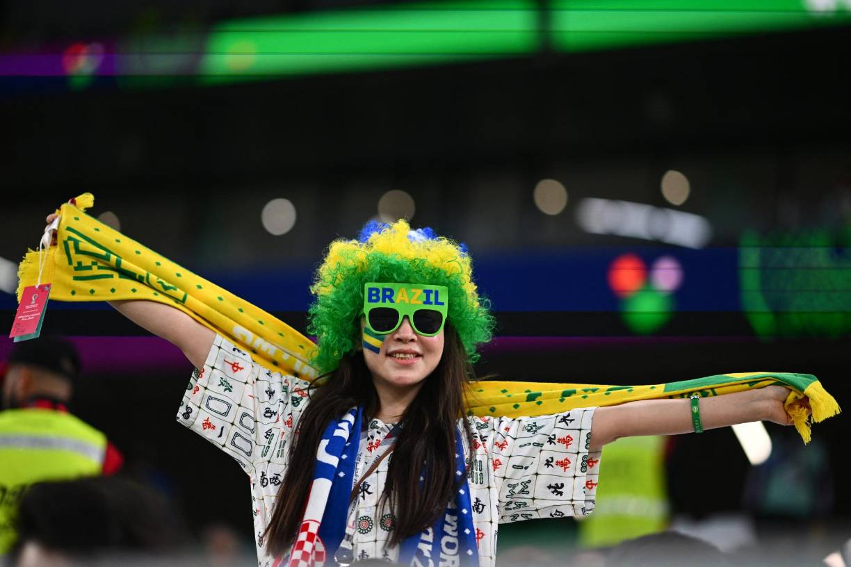 Los estadios de Qatar se abarrotaron de los colores verde, amarllo y azul.