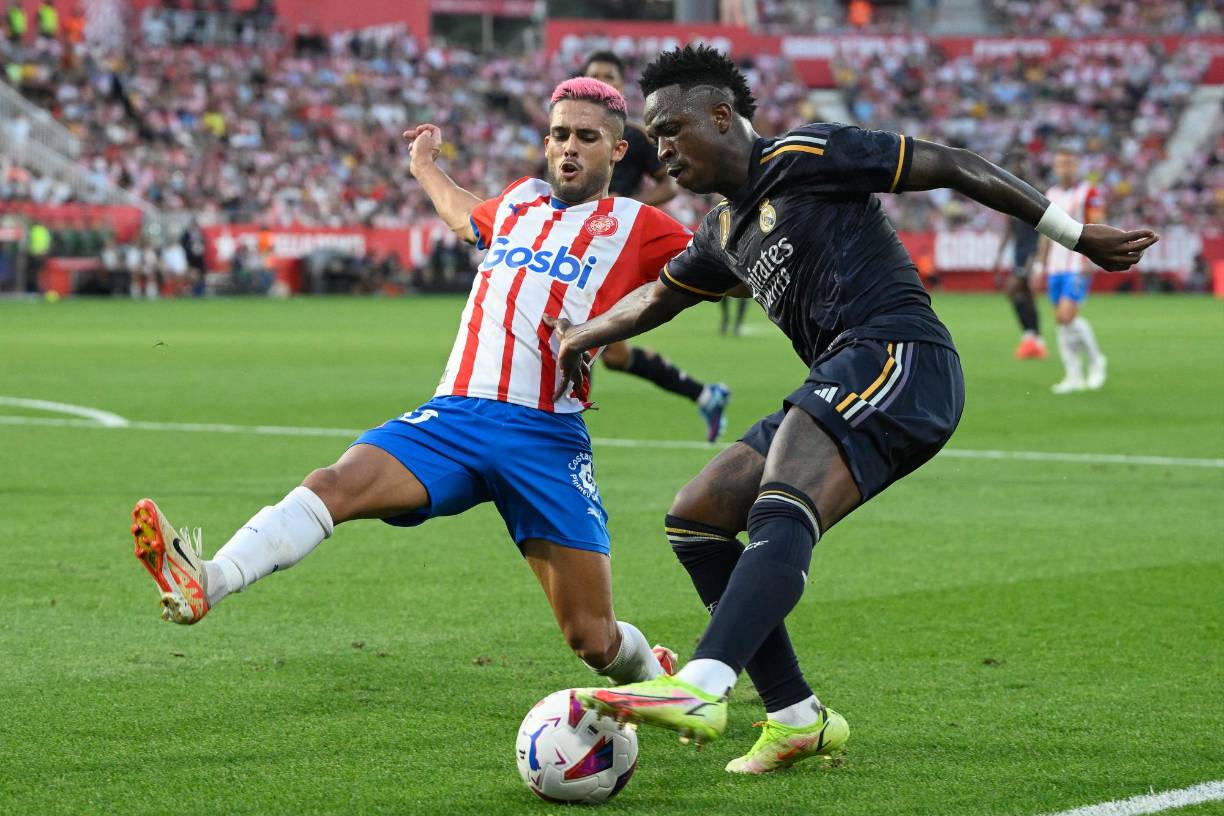 El conjunto blanco recuperó el liderato con este triunfo (21 puntos), bajó al Barcelona al segundo puesto con 20 y el Girona se quedón con 19.