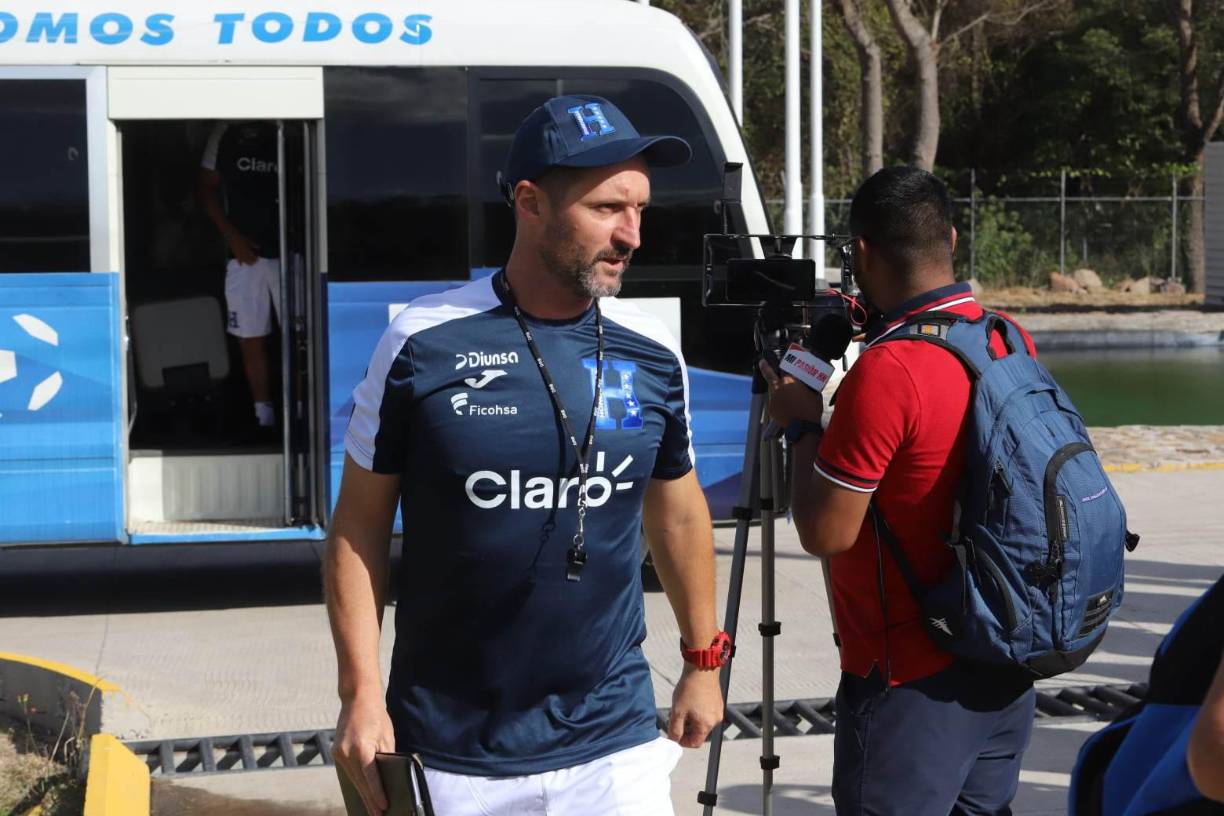 José Mauricio Pacini es el asistente técnico de Diego Vázquez.