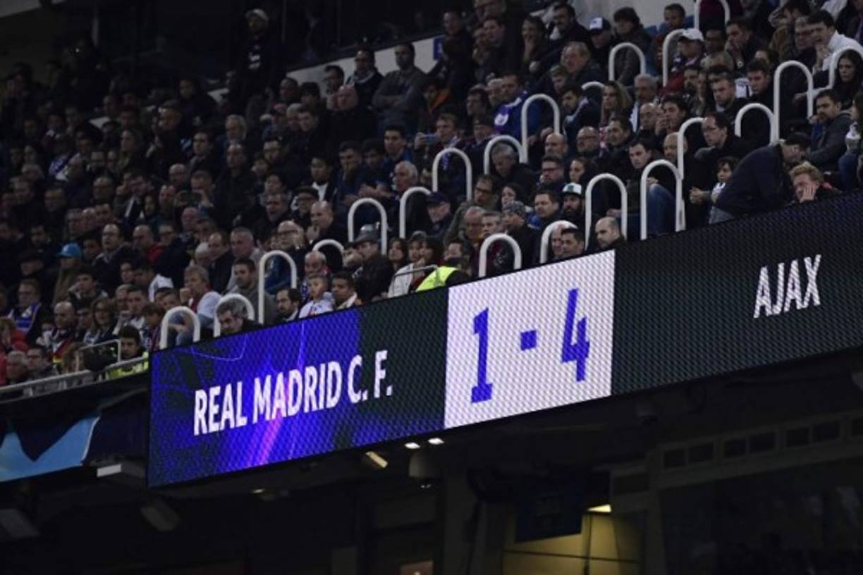 Un marcador que nadie llegó a imaginar. En el Santiago Bernabéu todos estaban asombrados tras la eliminación del Real Madrid.