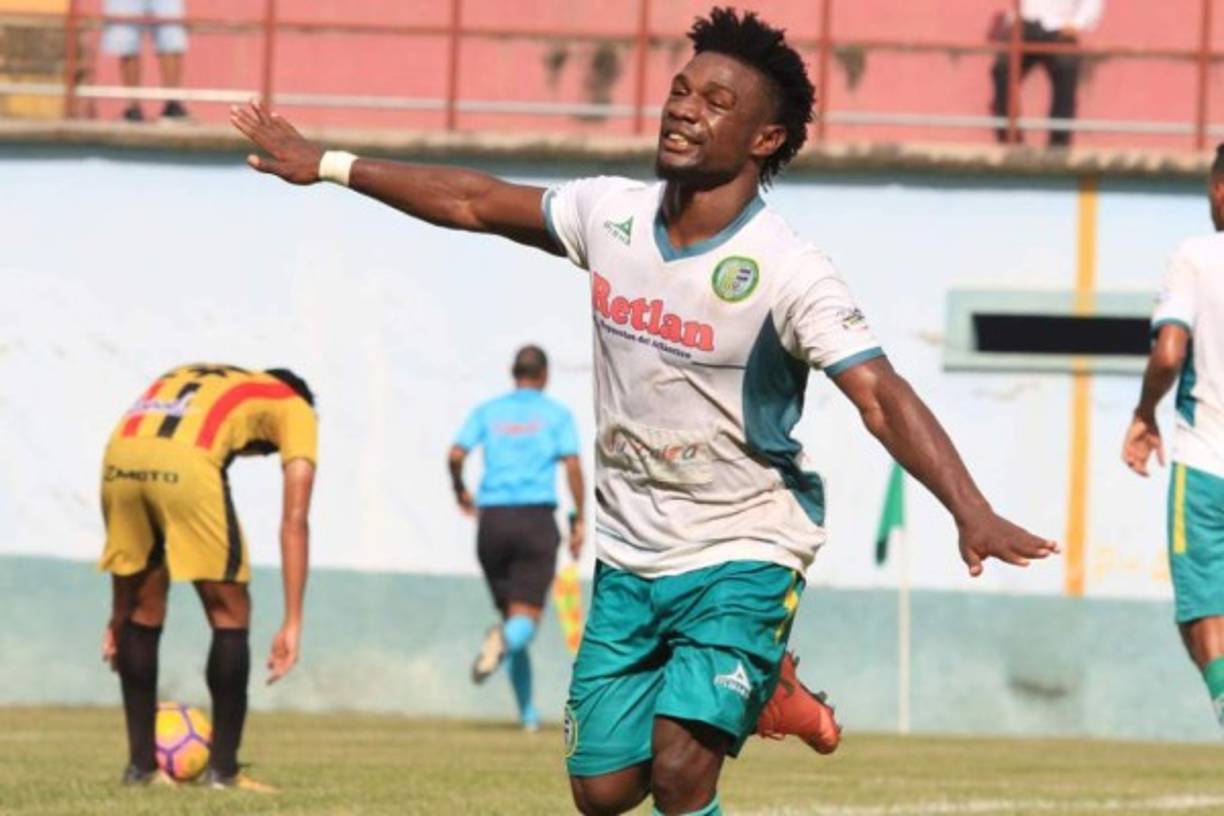 El delantero hondureño Marlon Ramírez jugará en el ENPPI Club de Egipto, ex equipo de Mario Martínez. El goleador deja el Juticalpa FC y viaja este viernes, según Diario Diez.