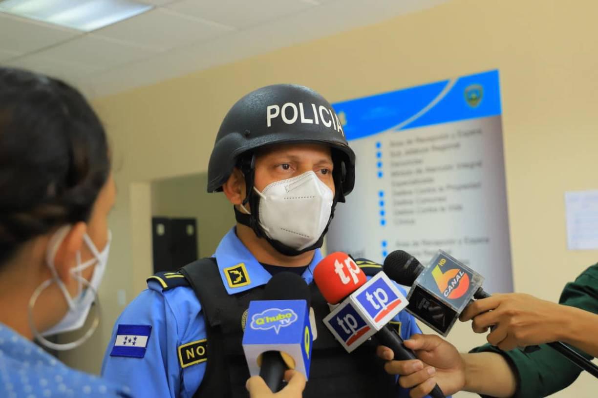 Su acción más heroica más reciente ocurrió en Catacamas, Olancho, donde ahora es jefe de Policía, cuando confrontó a un grupo de civiles fuertemente armados durante un velorio. Nolasco ingresó a la Policía Nacional a los 17 años.