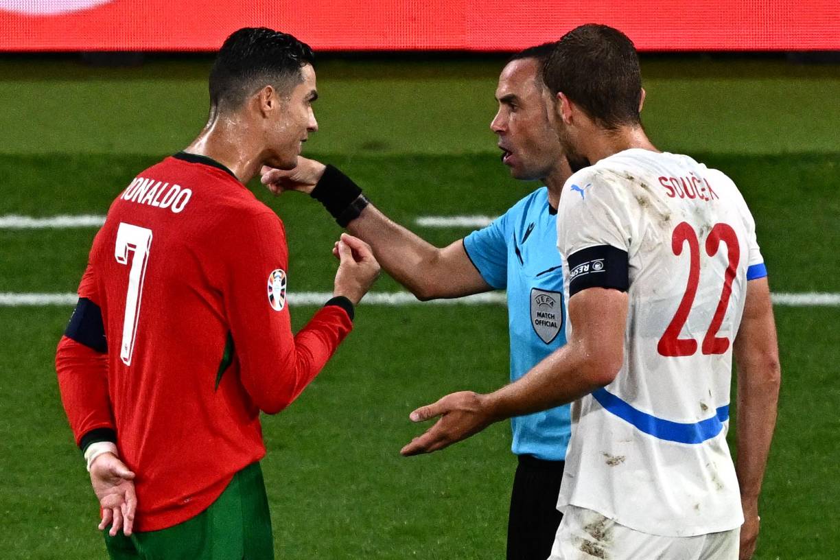 Al 89’, Portugal consiguió el segundo tanto, pero le anularon el tanto por fuera de juego de Cristiano Ronaldo