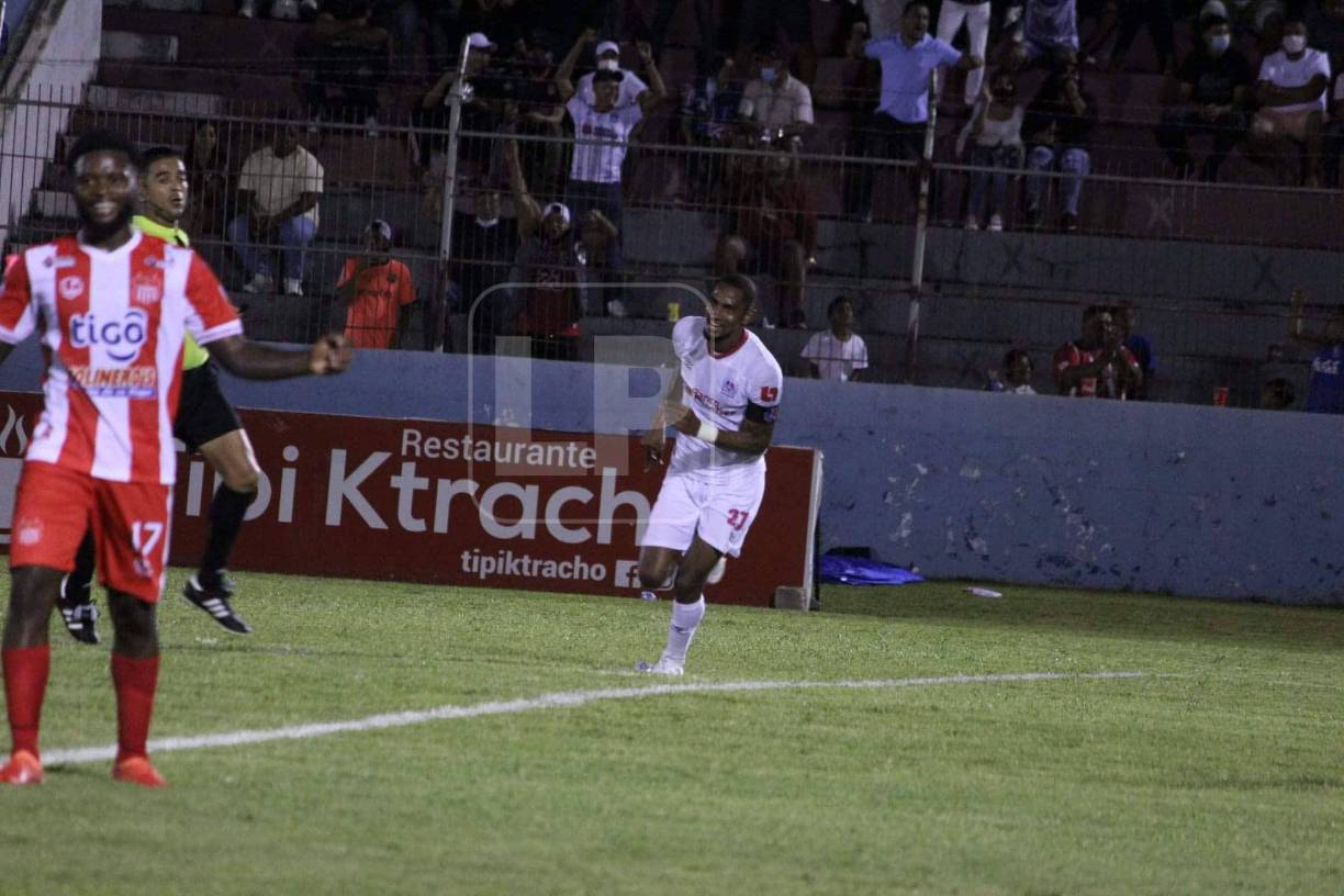En la ciudad de La Ceiba, Olimpia venció 1-0 al Vida con gol de Jerry Bengtson.