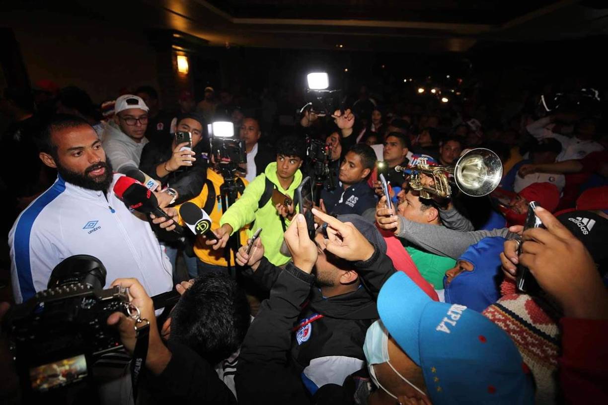 Edrick Menjívar habló ante los medios de prensa donde manifestó que el león va por el título del torneo Apertura y el cuarto tricampeonato de su historia.