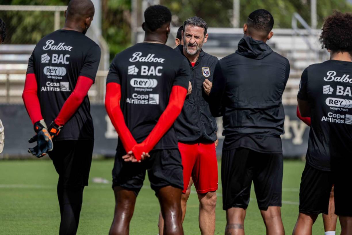 Los enanos le siguen saliendo a Panamá en la previa a la Copa América y es que si el martes se confirmaba la baja por lesión de Aníbal Godoy, desde hoy tienen un nuevo problema y el escándalo sale a la luz.