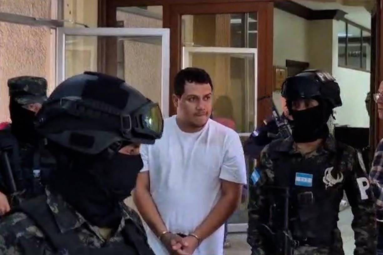 Señaló que Gonzáles, de 25 años, fue capturado el 7 de septiembre y permanecerá en arresto provisional en la Penitenciaría Nacional de Támara, a unos 20 kilómetros de Tegucigalpa, mientras se desarrollan las siguientes etapas del proceso.