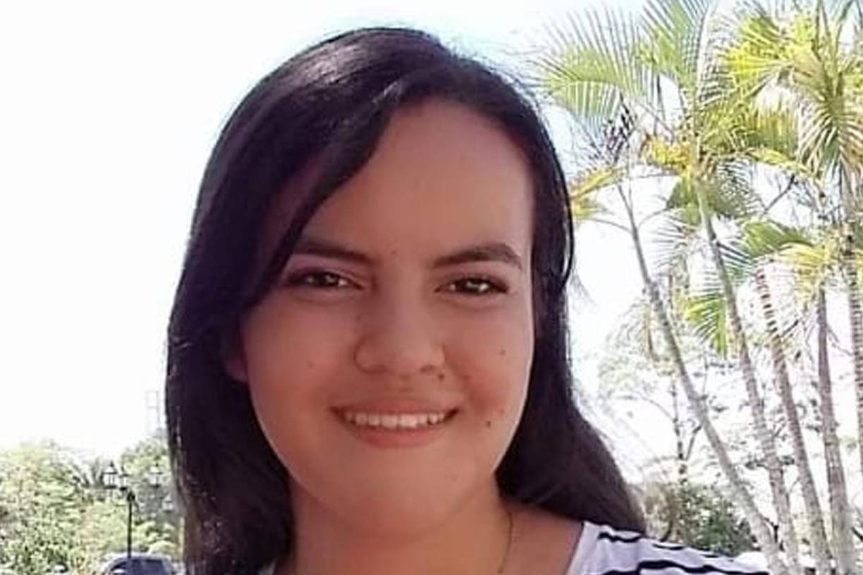 Joven iba a probarse el vestido de novia y murió atropellada