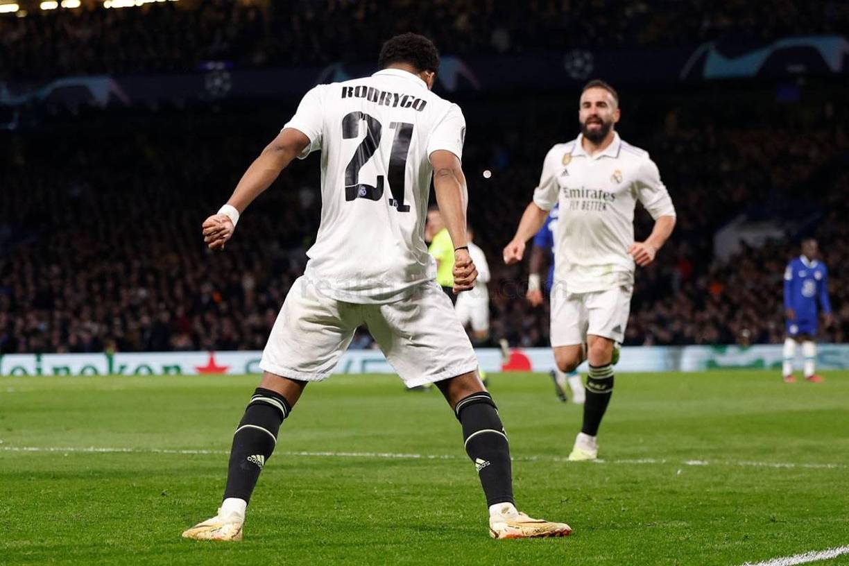 Rodrygo Goes festejo su primer gol con el salto que hace Cristiano Ronaldo cuando celebra un tanto. Es su ídolo.
