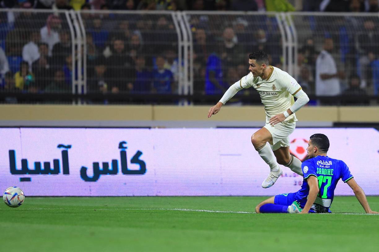 En la segunda jugada, con un pase del atacante Talisca, Ronaldo iba a curar las heridas de su primer fallo, pero no fue así.