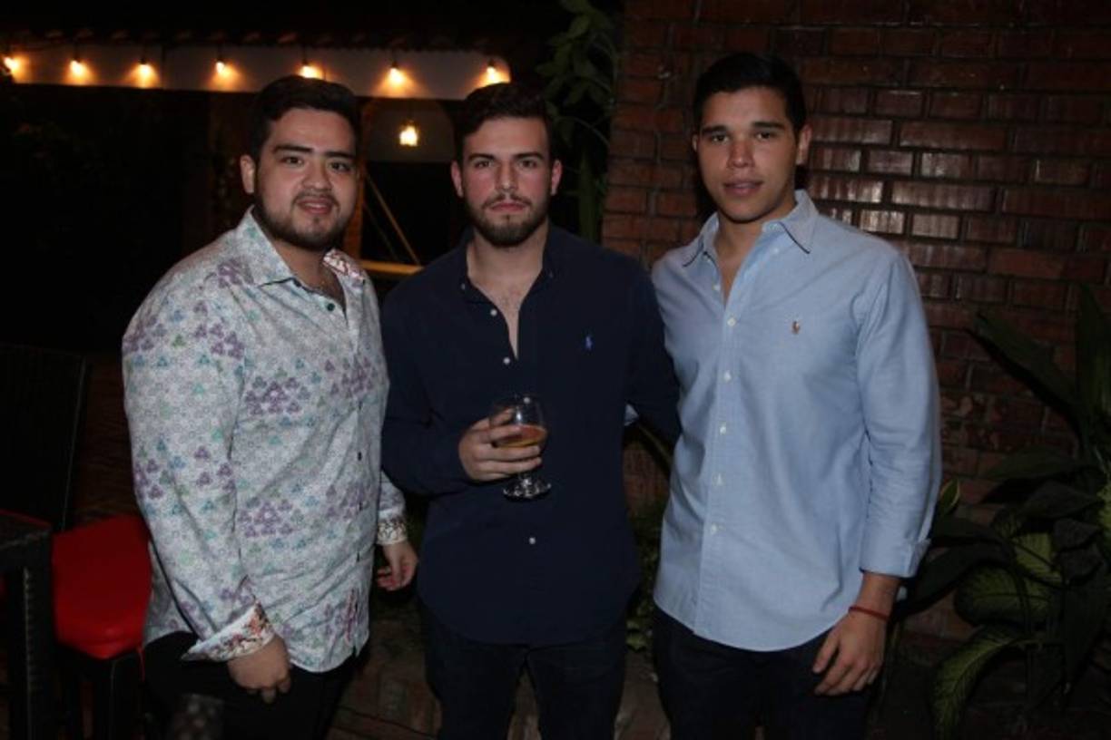 Edgardo Alcántara, George Saybe y Ale Rodríguez.