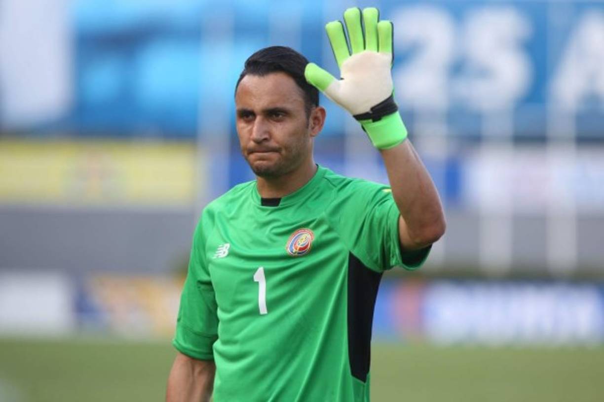 El portero tico se ganó el respeto de la afición hondureña con estos gestos.