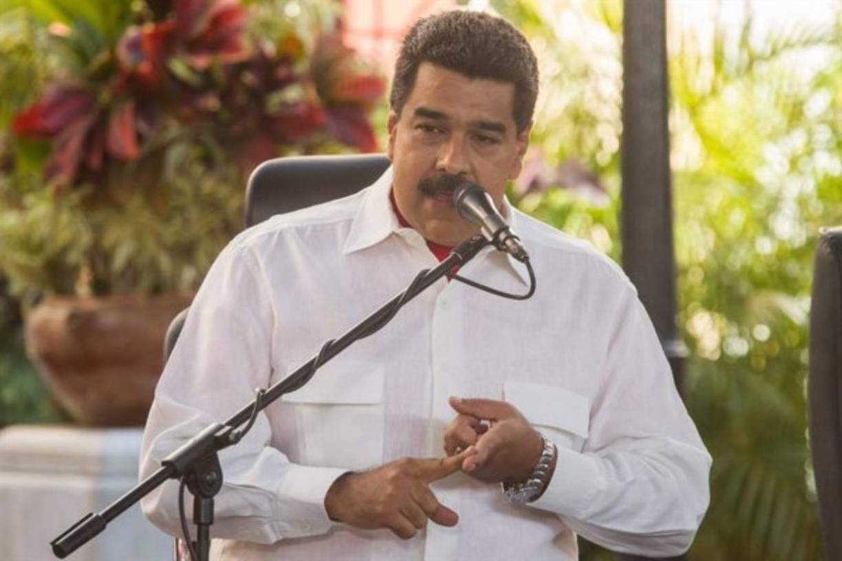 En tercer lugar el presidente venezolano Nicolás Maduro, con $4.068 (L96,004.8), de acuerdo a la Ley Orgánica de Emolumentos, Pensiones y Jubilaciones de los Altos Funcionarios del Poder Público. Foto:EFE
