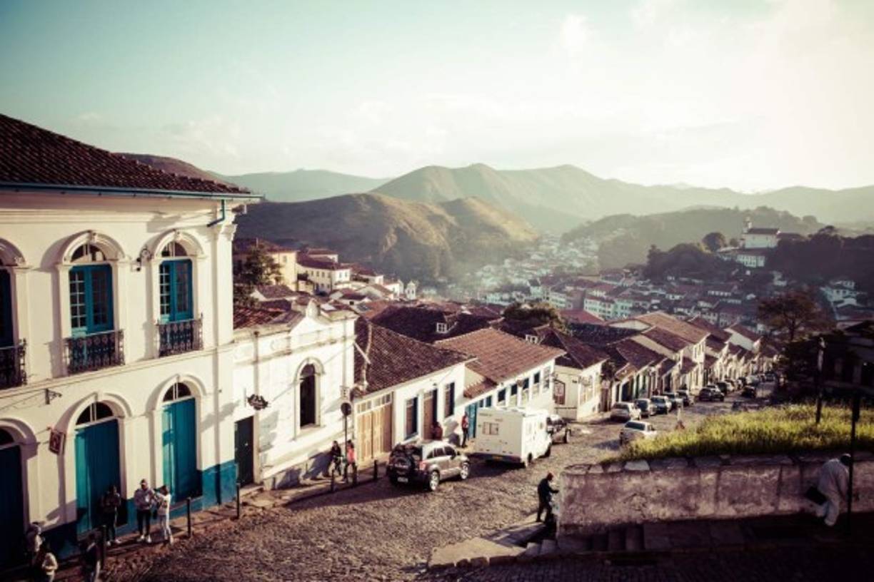 7. Ouro Preto, Brasil. Con una gran herencia arquitectónica del siglo XVIII, esta ciudad fundada por los portugueses procede de las minas de oro que explotó Portugal durante ese siglo. Agotadas las reservas áureas, hoy la ciudad vive del turismo. Es patrimonio mundial desde 1980.