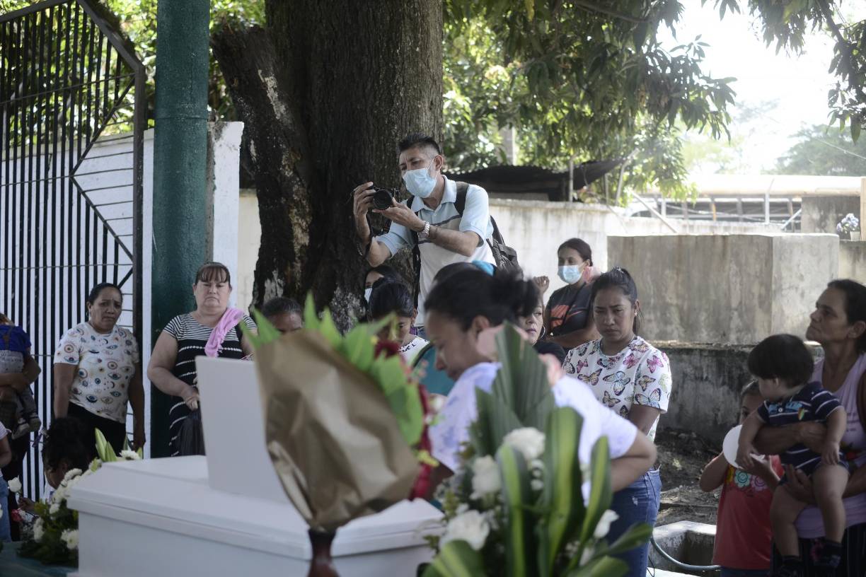 Ellos son los fotógrafos y camarógrafos más reconocidos de la zona norte de Honduras