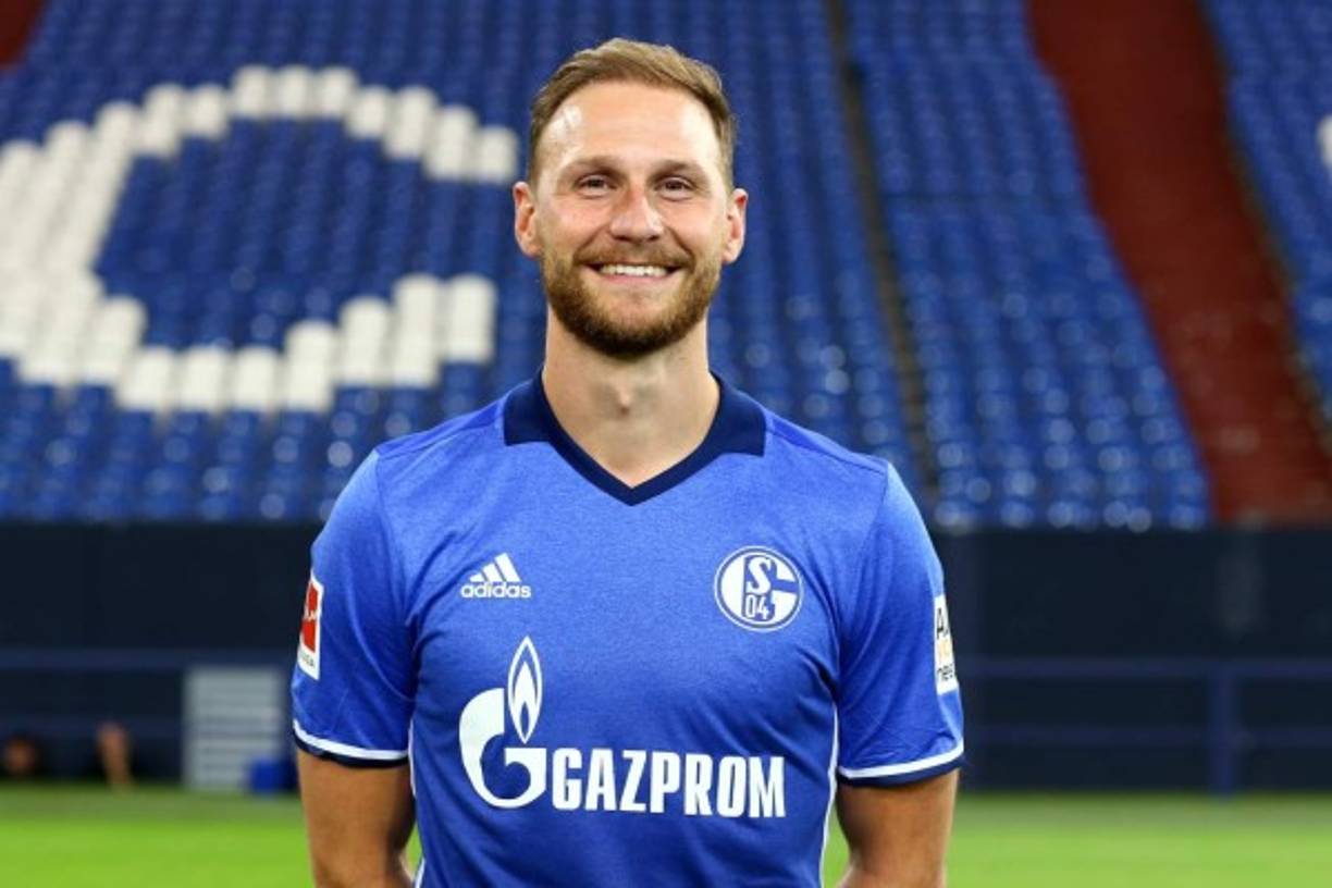 Benedikt Höwedes será de la Juventus en las próximas horas. El acuerdo se hará oficial próximamente. El central alemán llegará cedido con opción de compra procedente del Schalke04.