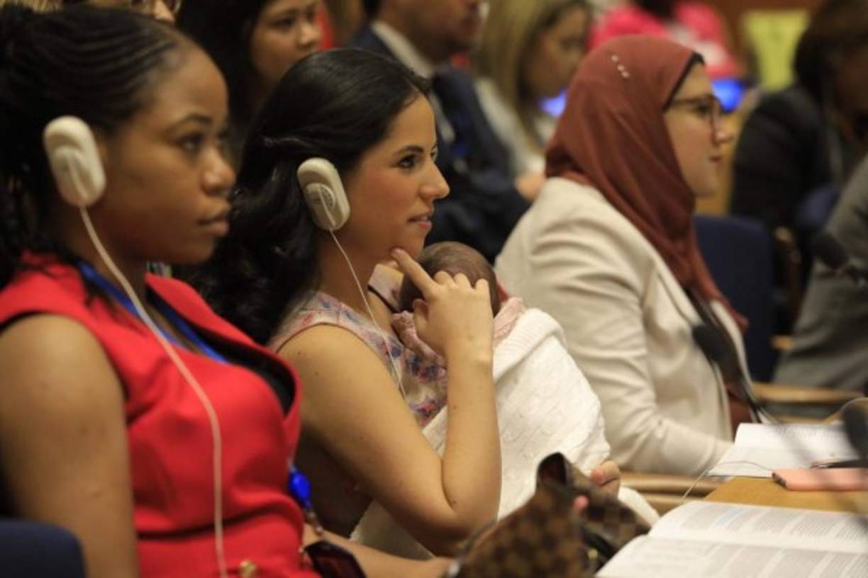 La presencia de la bebé en las reuniones de la ONU ha cautivado a la prensa local e internacional.