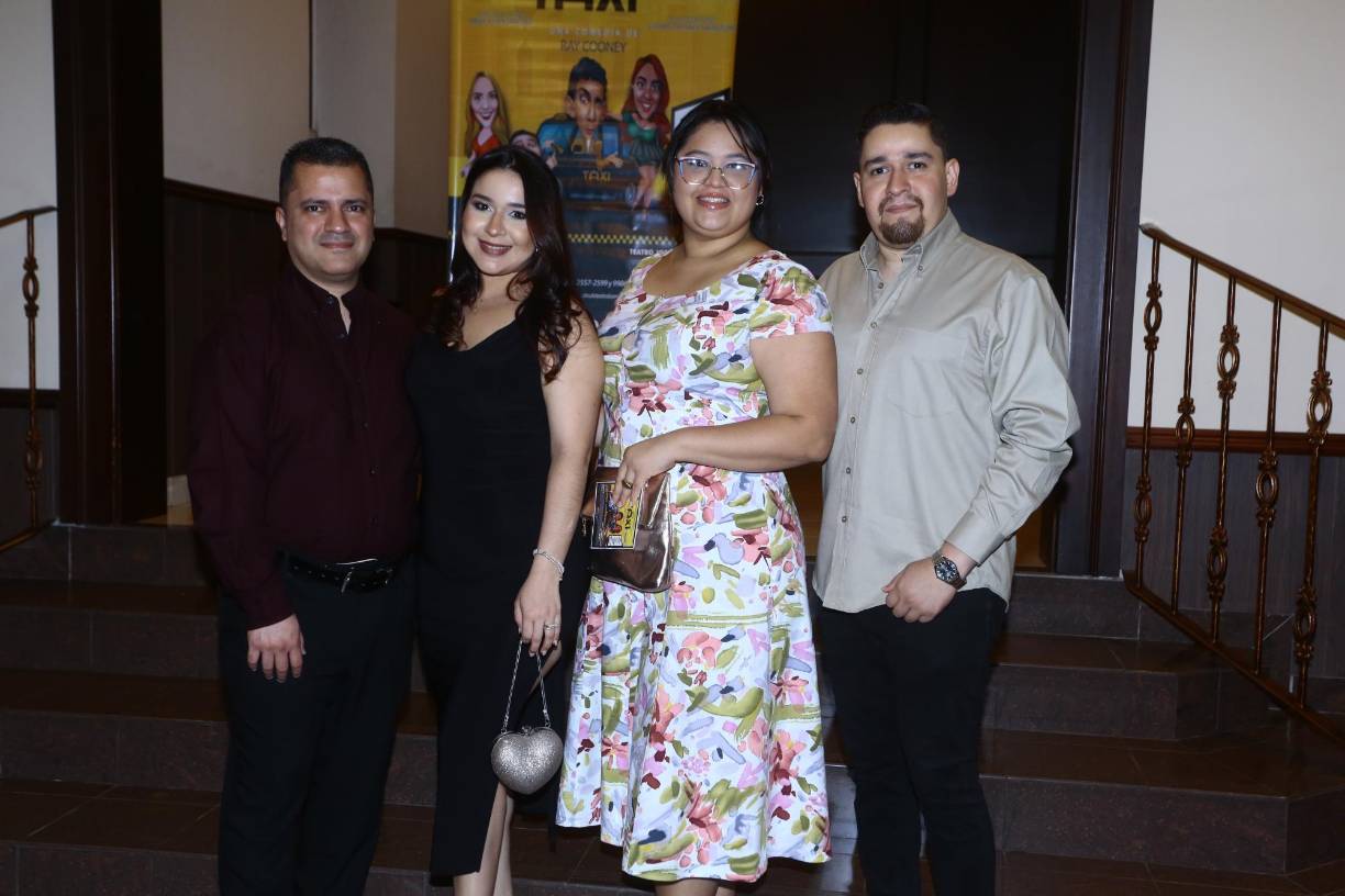 Ramiro y Sonia Huete junto a Lilian y Maverick Carbajal