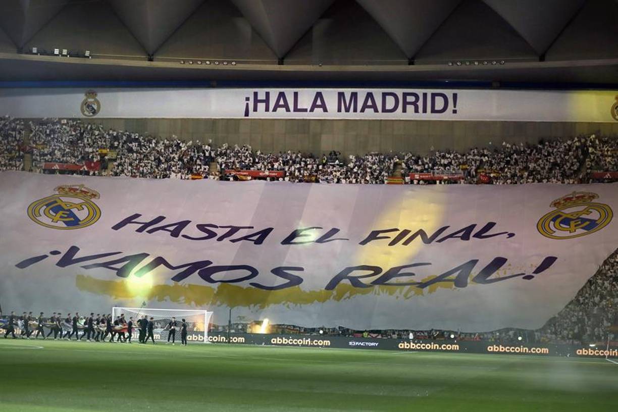 Sin duda alguna, la afición fue protagonista en las graderías y se esperaba un espectáculo dentro del terreno de juego.