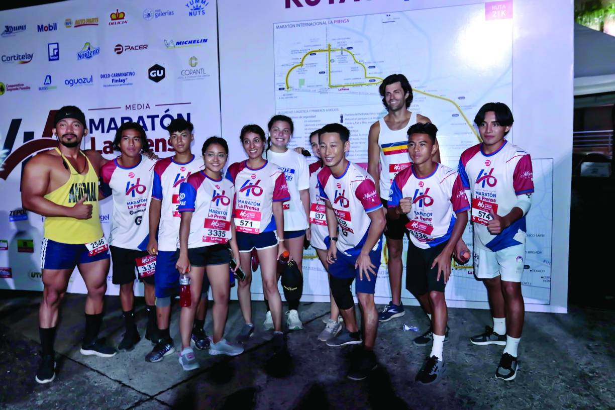 Japonés, italianos y estadounidenses asistieron a la gran competencia deportiva.