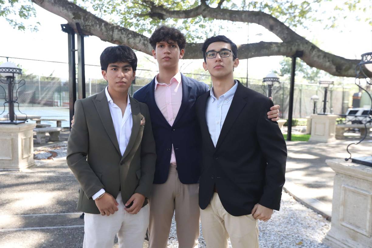 Fabián Herrera, Alexander Zúniga y Casey Chávez