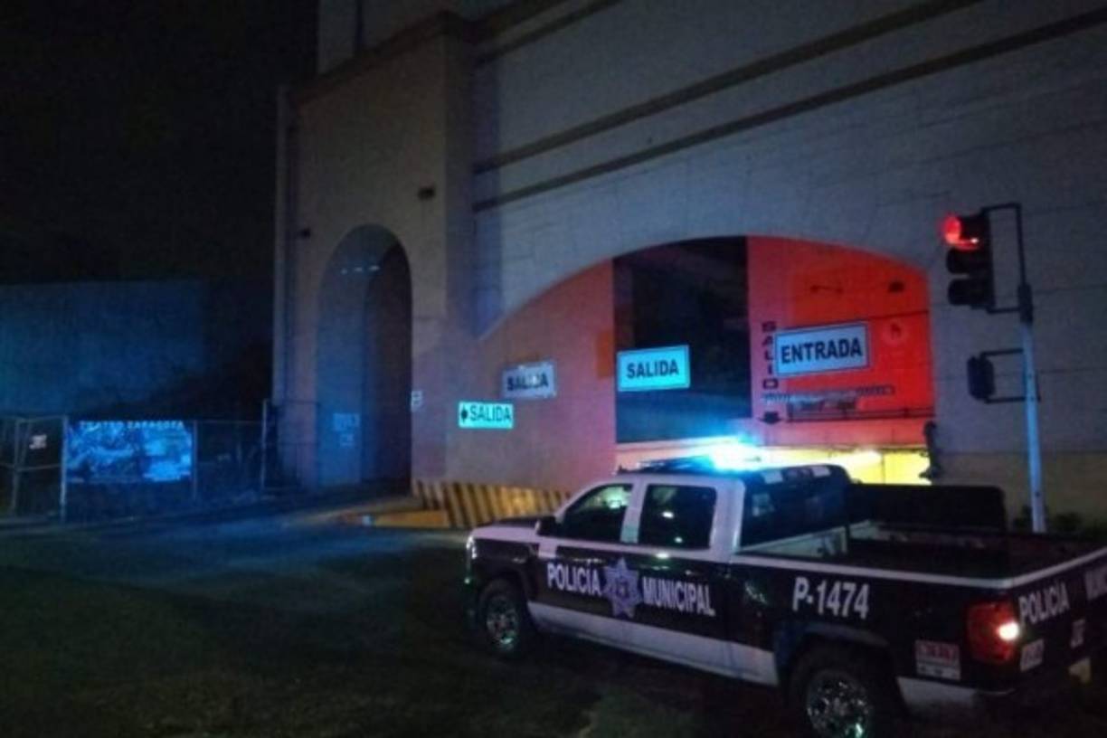 Las autoridades periciales de la PGJE encontraron cuatro casquillos percutidos calibre 40.