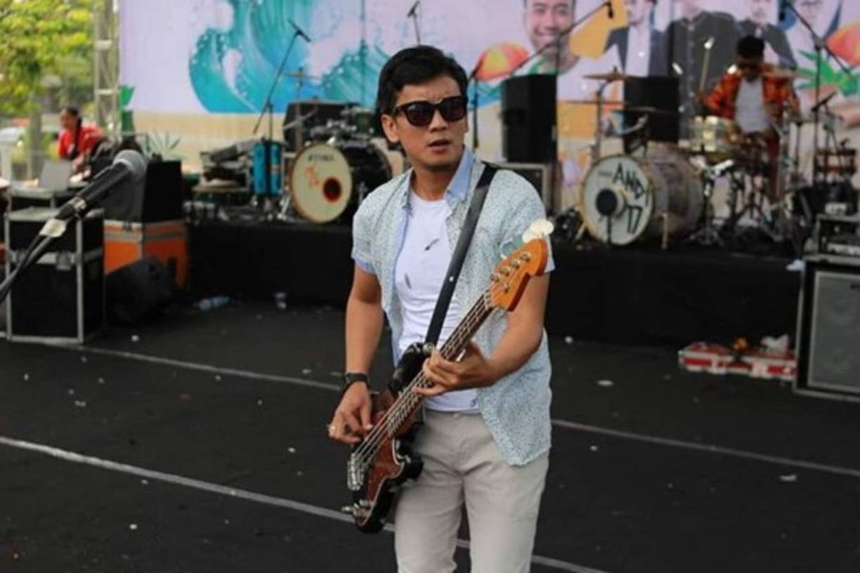 La banda de rock indonesa 'Seventeen' figura entre las víctimas mortales del tsunami, que ya ascienden a más de 200 hasta este 23 de diciembre.