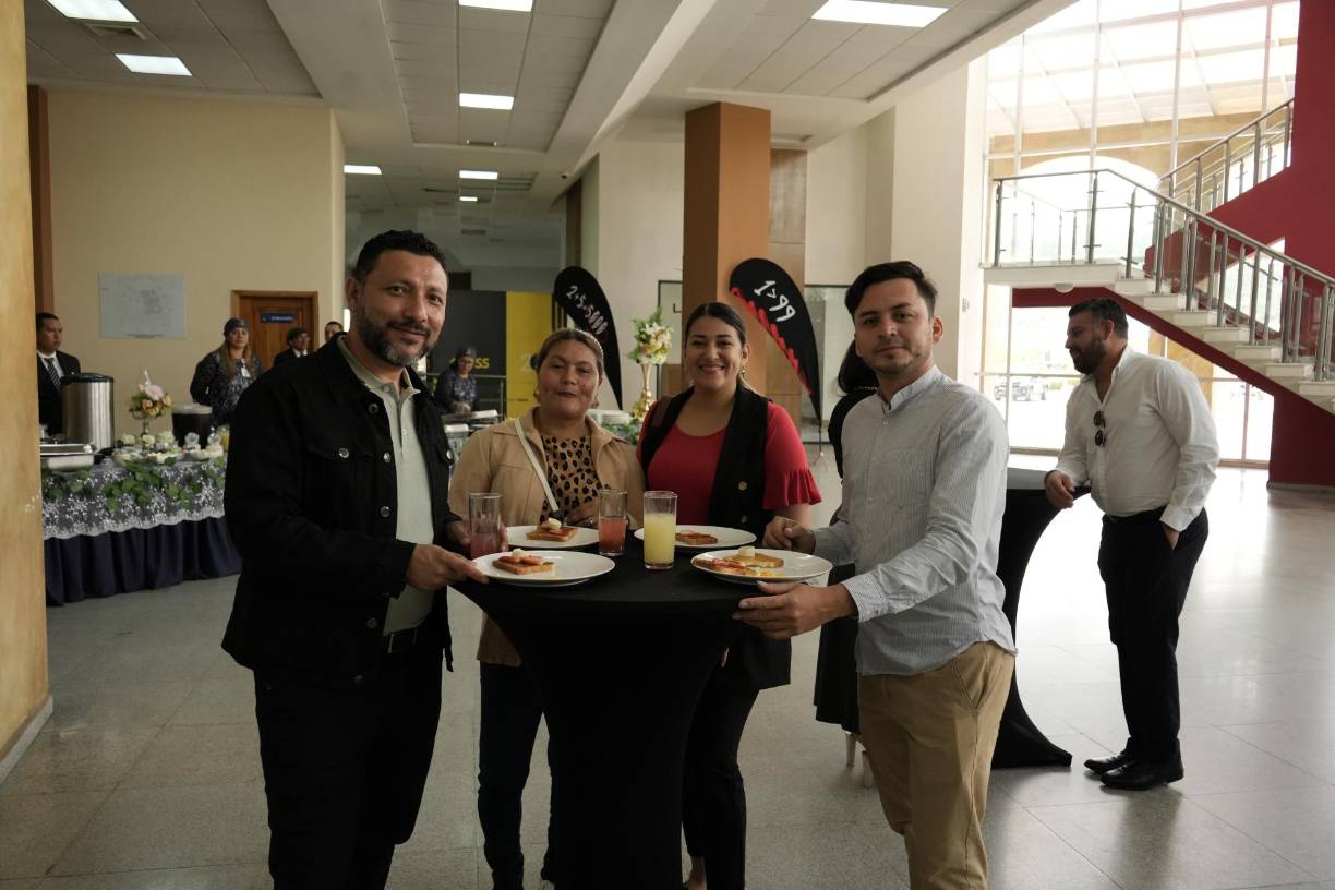 La iglesia preparó un convivió para celebrar el lanzamiento del Soy de Cristo.