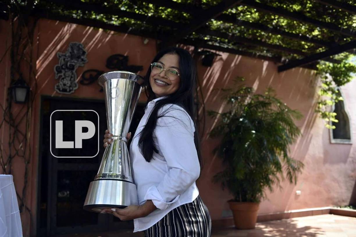 Algarabía por Olimpia y la copa de campeón de Liga Concacaf en San Pedro Sula