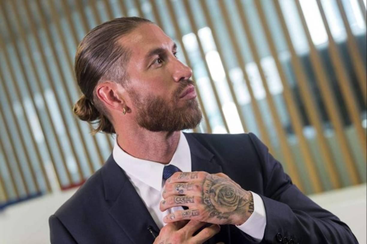 Sergio Ramos se mostro muy seguro y confiado en su primer día como jugador del PSG.